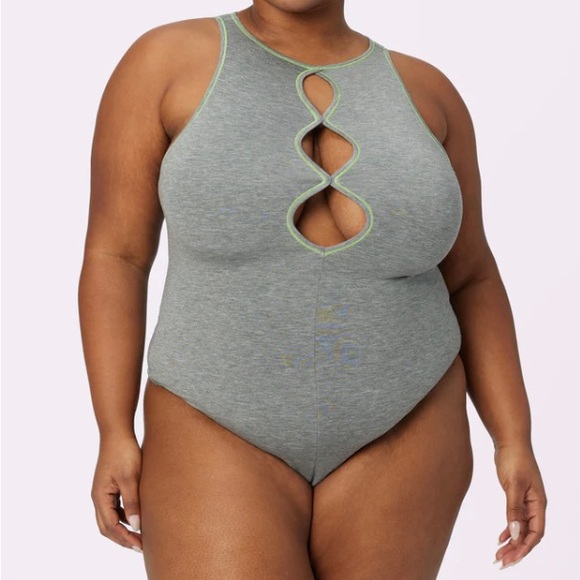 NWOT Parade cutout bodysuit size L - Picture 6 of 7